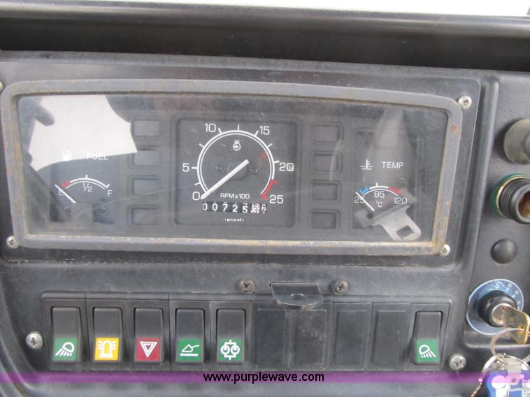 image for item AC9298 2007 Terex 760B backhoe