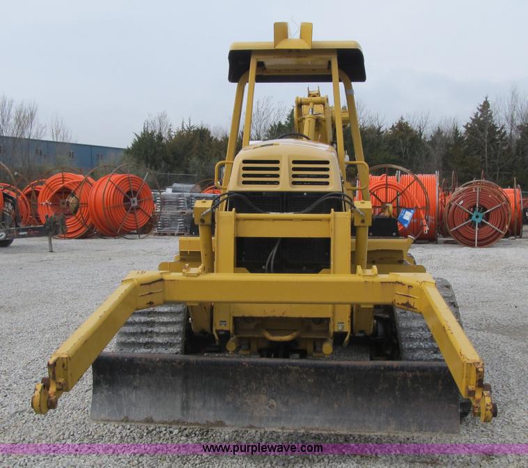 image for item AC9299 2007 Vermeer TRX1250 vibratory plow