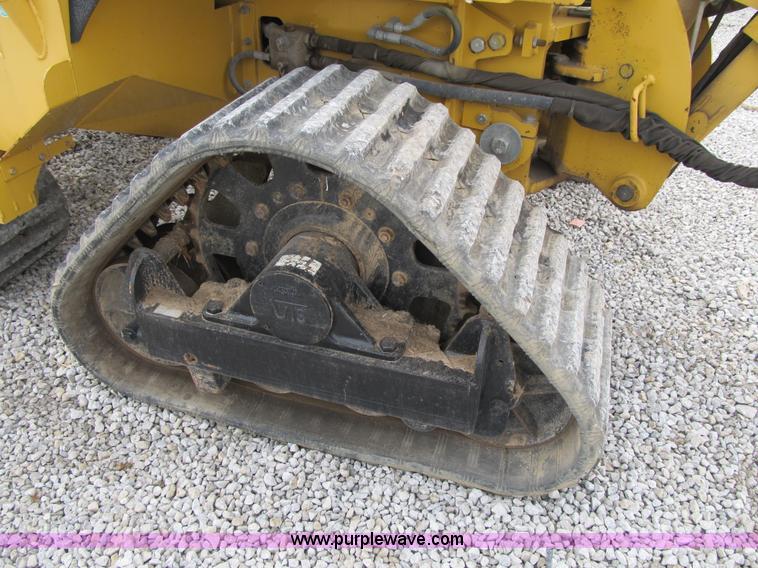 image for item AC9299 2007 Vermeer TRX1250 vibratory plow