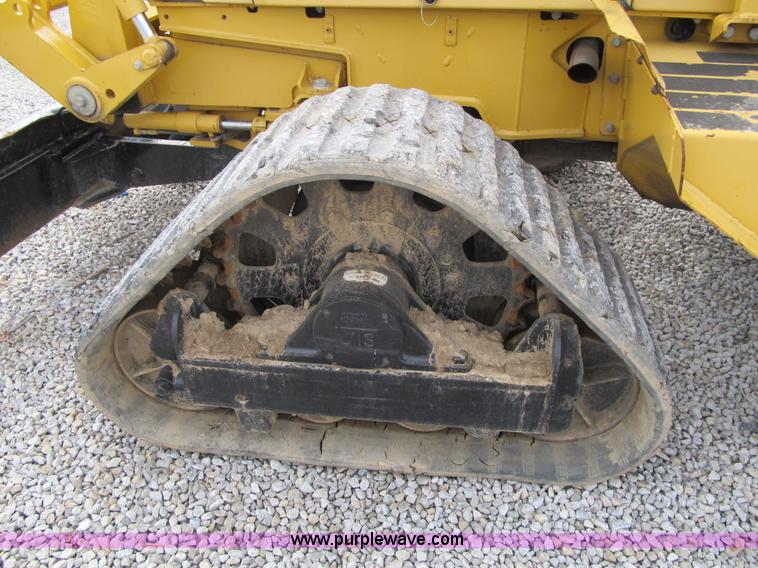 image for item AC9299 2007 Vermeer TRX1250 vibratory plow