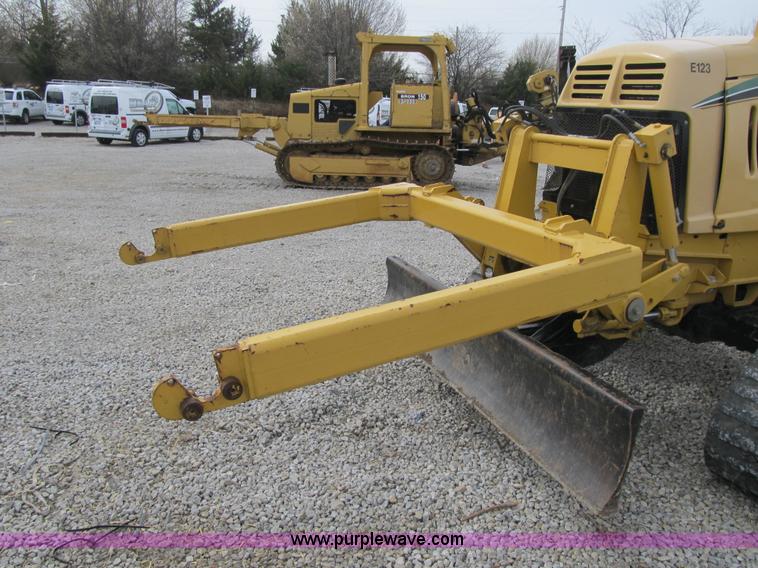 image for item AC9299 2007 Vermeer TRX1250 vibratory plow