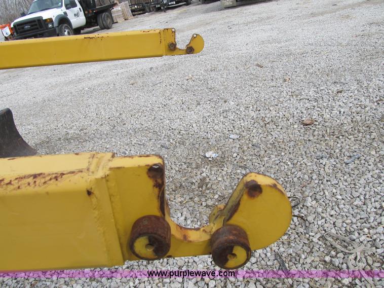 image for item AC9299 2007 Vermeer TRX1250 vibratory plow