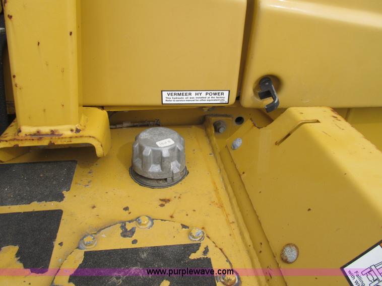 image for item AC9299 2007 Vermeer TRX1250 vibratory plow