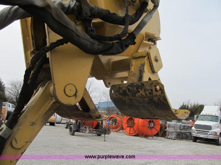 image for item AC9299 2007 Vermeer TRX1250 vibratory plow