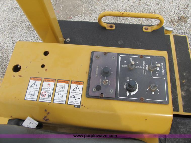 image for item AC9299 2007 Vermeer TRX1250 vibratory plow