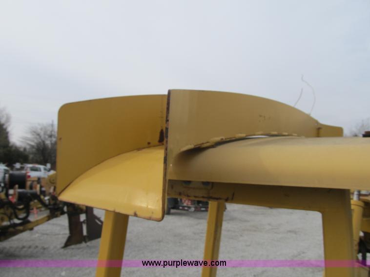 image for item AC9299 2007 Vermeer TRX1250 vibratory plow