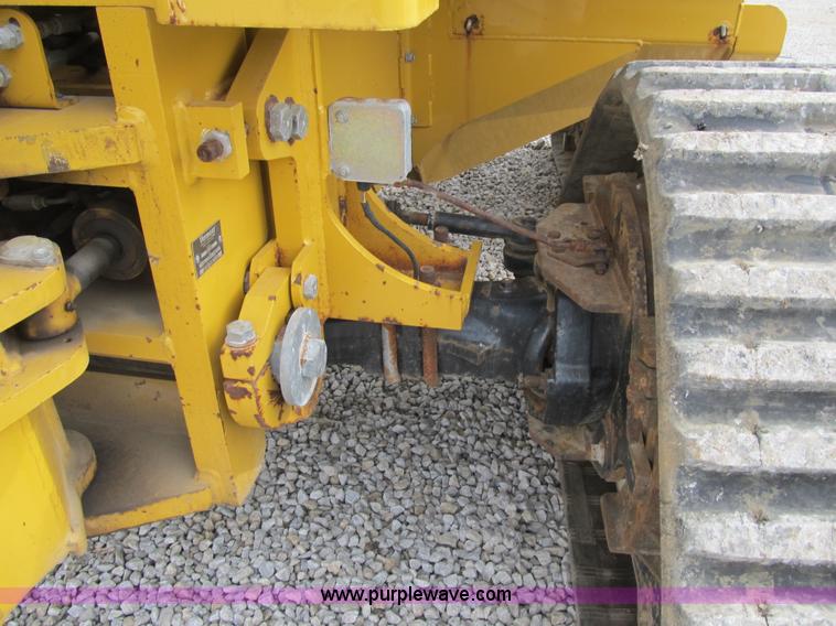 image for item AC9299 2007 Vermeer TRX1250 vibratory plow