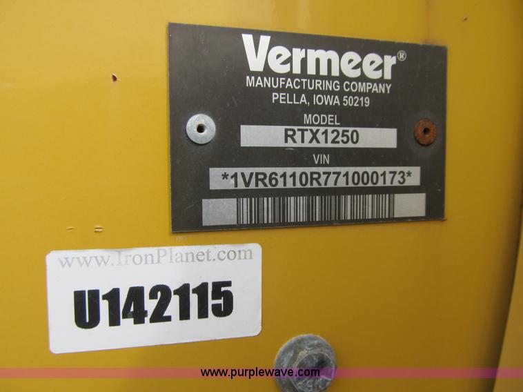 image for item AC9299 2007 Vermeer TRX1250 vibratory plow