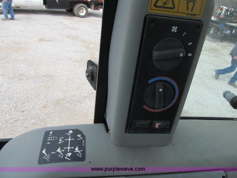 image for item AC9301 2007 Terex TX760B backhoe