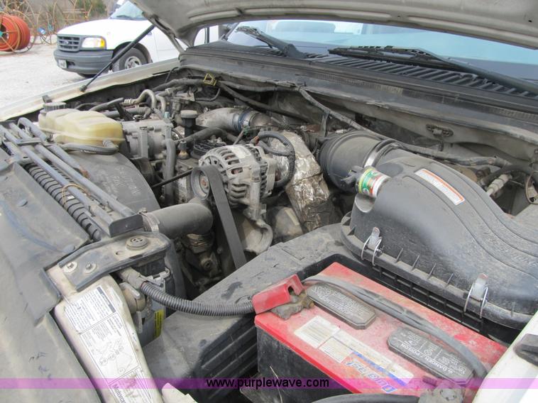 image for item AC9303 1999 Ford F350 Super Duty XL flatbed pickup truck