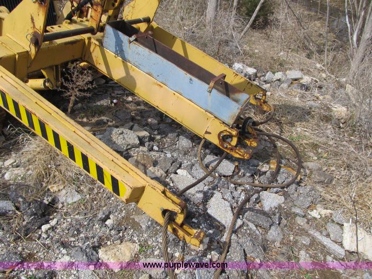 image for item AC9304 1998 Bron 150 cable plow