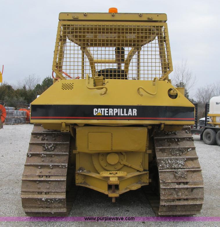 image for item AC9307 1997 Caterpillar D6M XL dozer