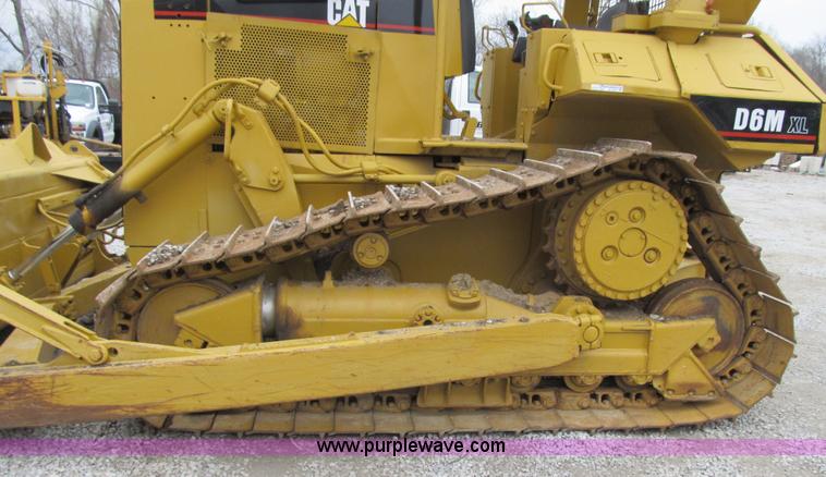 image for item AC9307 1997 Caterpillar D6M XL dozer