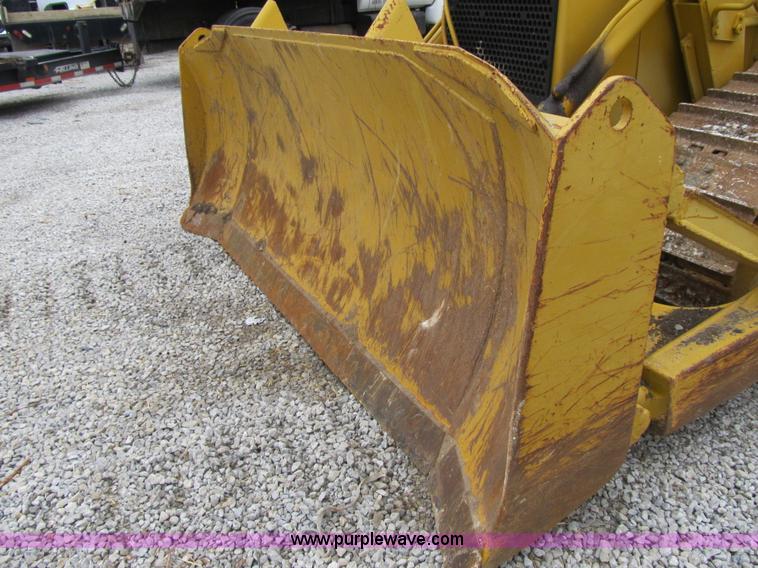image for item AC9307 1997 Caterpillar D6M XL dozer
