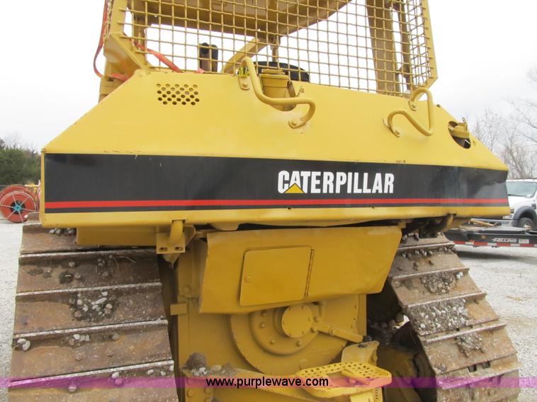 image for item AC9307 1997 Caterpillar D6M XL dozer