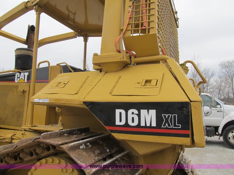 image for item AC9307 1997 Caterpillar D6M XL dozer
