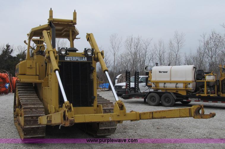 image for item AC9308 1988 Caterpillar D6H cable plow