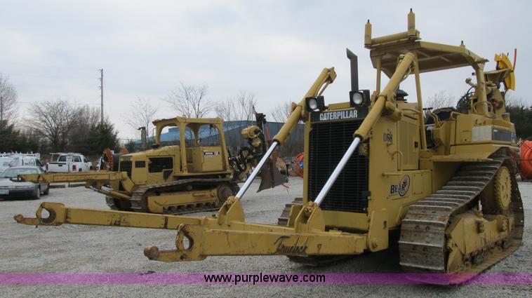 image for item AC9308 1988 Caterpillar D6H cable plow