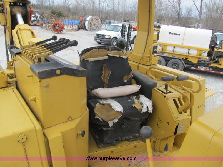 image for item AC9308 1988 Caterpillar D6H cable plow