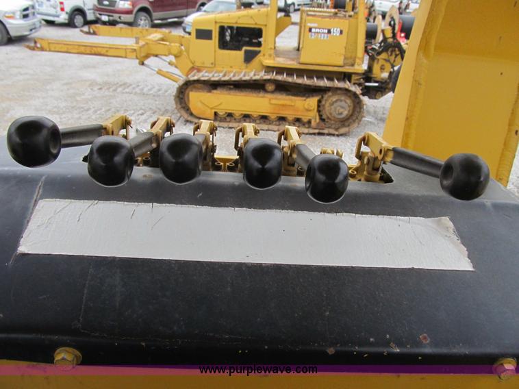 image for item AC9308 1988 Caterpillar D6H cable plow