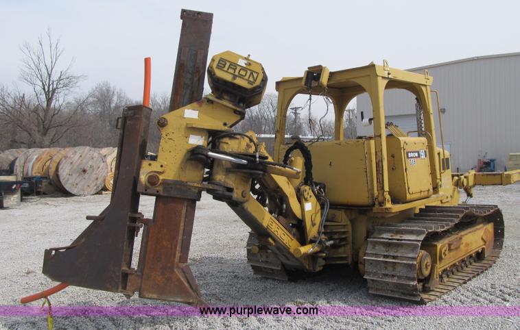 image for item AC9309 1997 Bron 150 cable plow
