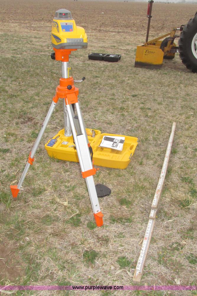 image for item AV9196 2005 Spectra LL300 laser