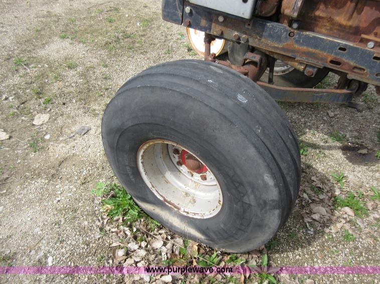 image for item AY9457 White Field Boss 2-150 tractor