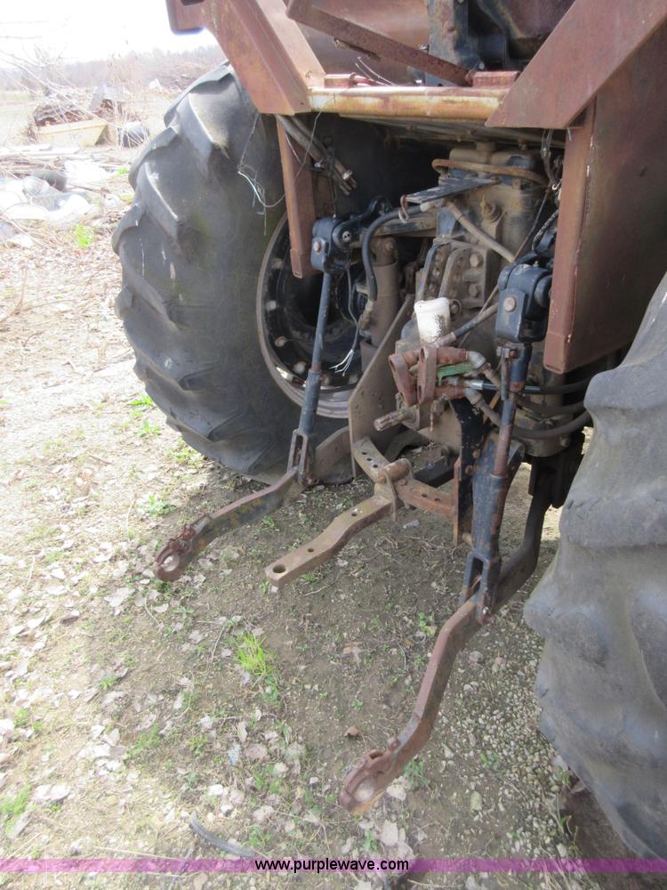 image for item AY9457 White Field Boss 2-150 tractor