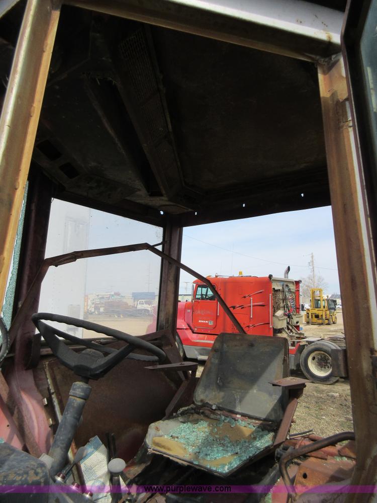 image for item AY9457 White Field Boss 2-150 tractor