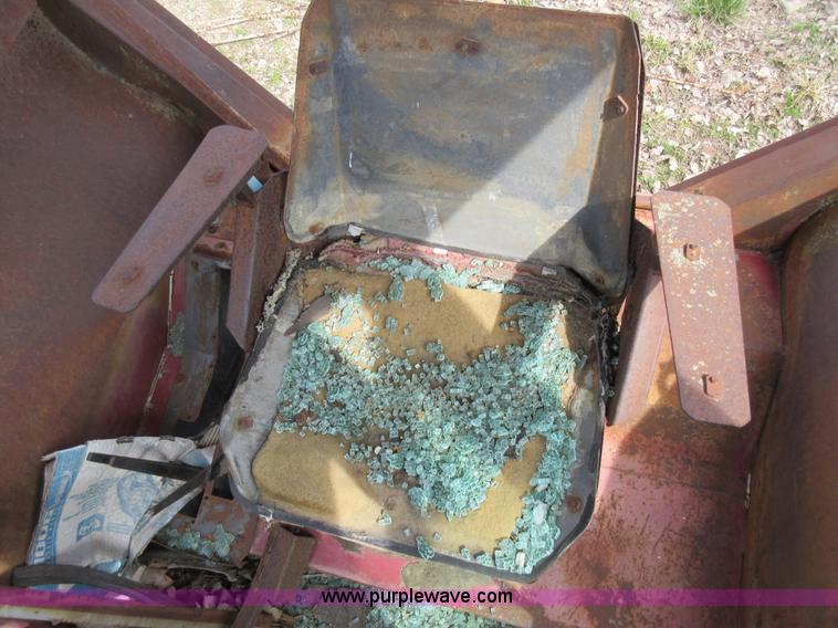 image for item AY9457 White Field Boss 2-150 tractor