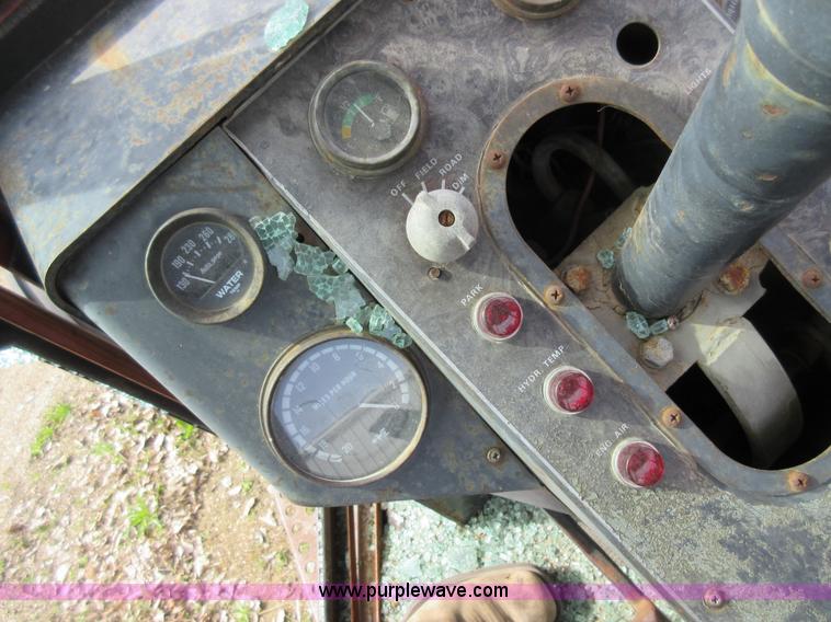 image for item AY9457 White Field Boss 2-150 tractor