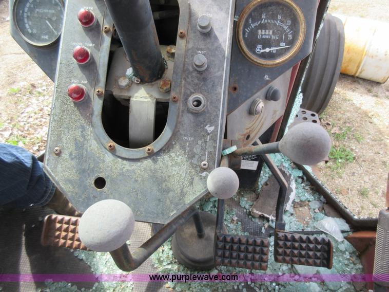 image for item AY9457 White Field Boss 2-150 tractor