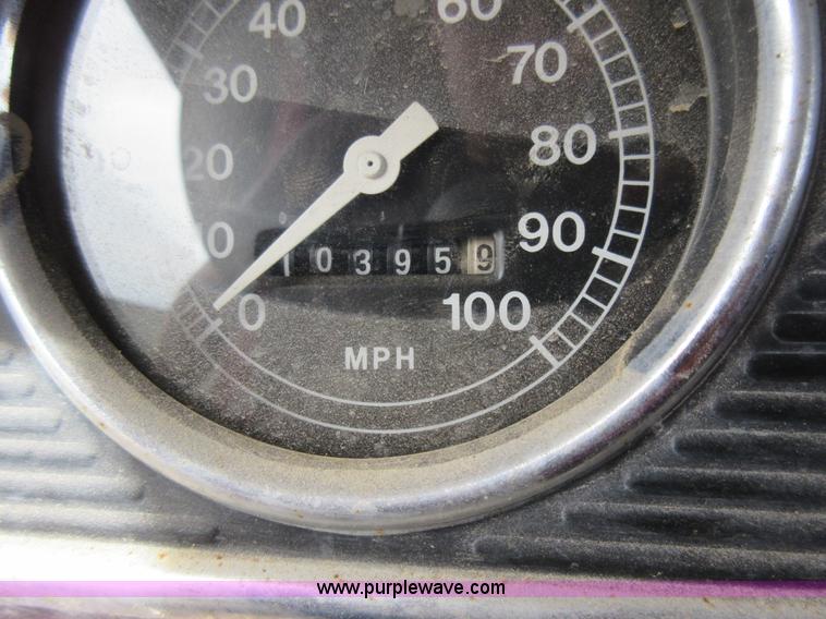 image for item AY9458 1975 Ford F750 dump truck