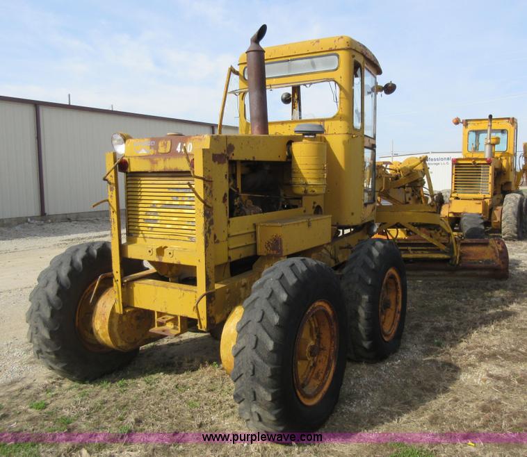 image for item AY9472 Wabco 440 motor grader