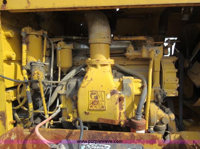 image for item AY9472 Wabco 440 motor grader