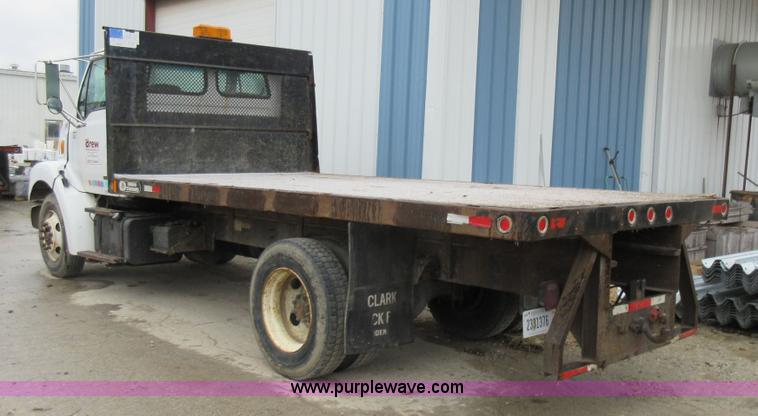 image for item AY9478 2002 Sterling L7500 flatbed truck