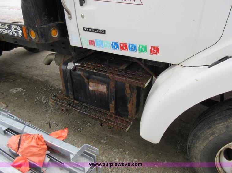 image for item AY9478 2002 Sterling L7500 flatbed truck