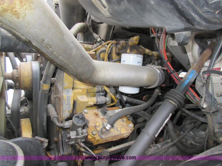 image for item AY9478 2002 Sterling L7500 flatbed truck