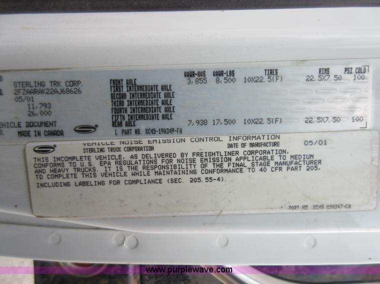 image for item AY9478 2002 Sterling L7500 flatbed truck