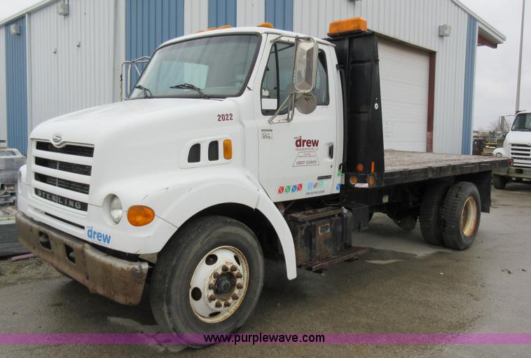 image for item AY9479 2001 Sterling M7500 Acterra flatbed truck