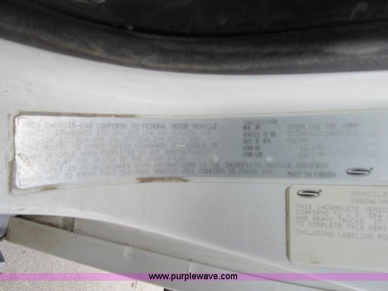 image for item AY9479 2001 Sterling M7500 Acterra flatbed truck