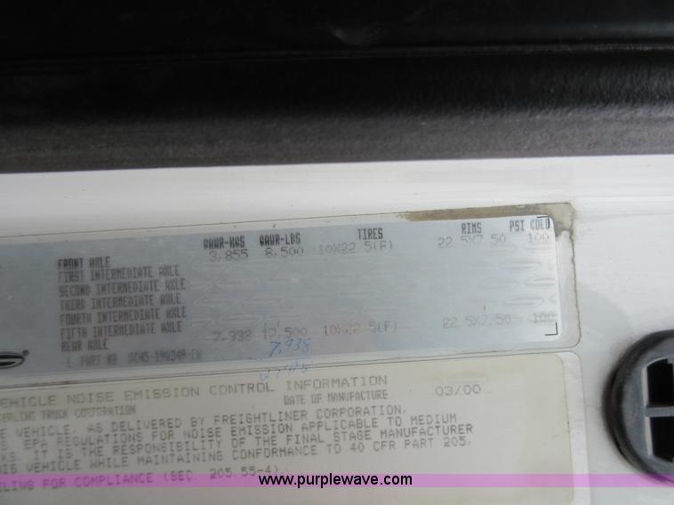 image for item AY9479 2001 Sterling M7500 Acterra flatbed truck