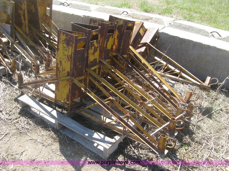 image for item BD9506 Morgen masonry scaffolding