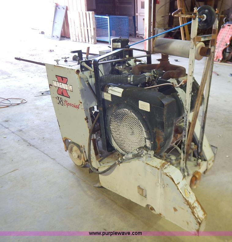 image for item BO9452 Magnum X 38SP-26-FS Special concrete saw