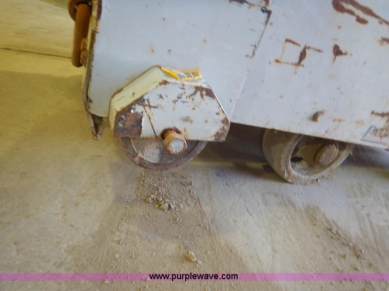 image for item BO9452 Magnum X 38SP-26-FS Special concrete saw