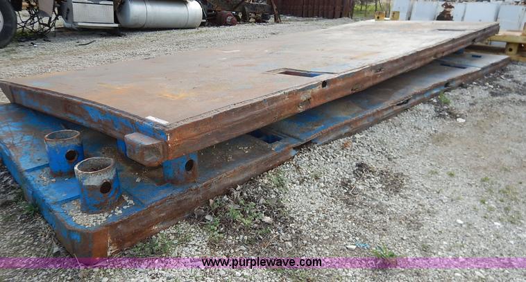 image for item BO9456 Trench box