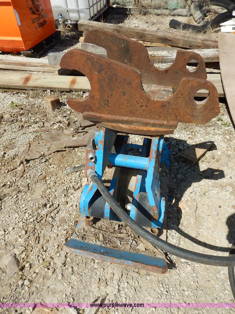 image for item BO9459 Rock Ram vibratory plate compactor
