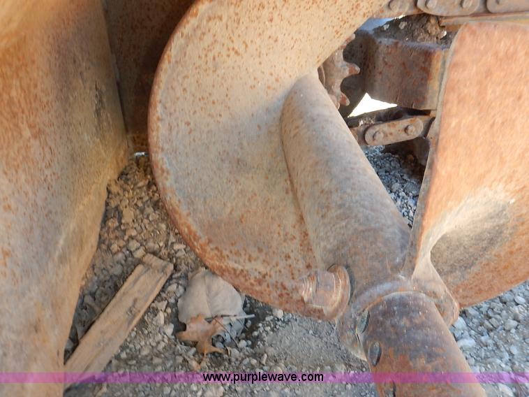 image for item BO9462 Lowe 14A skid steer trencher attachment