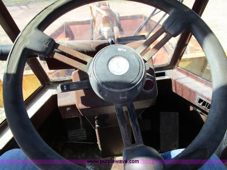 image for item D2397 1991 Case 821 wheel loader