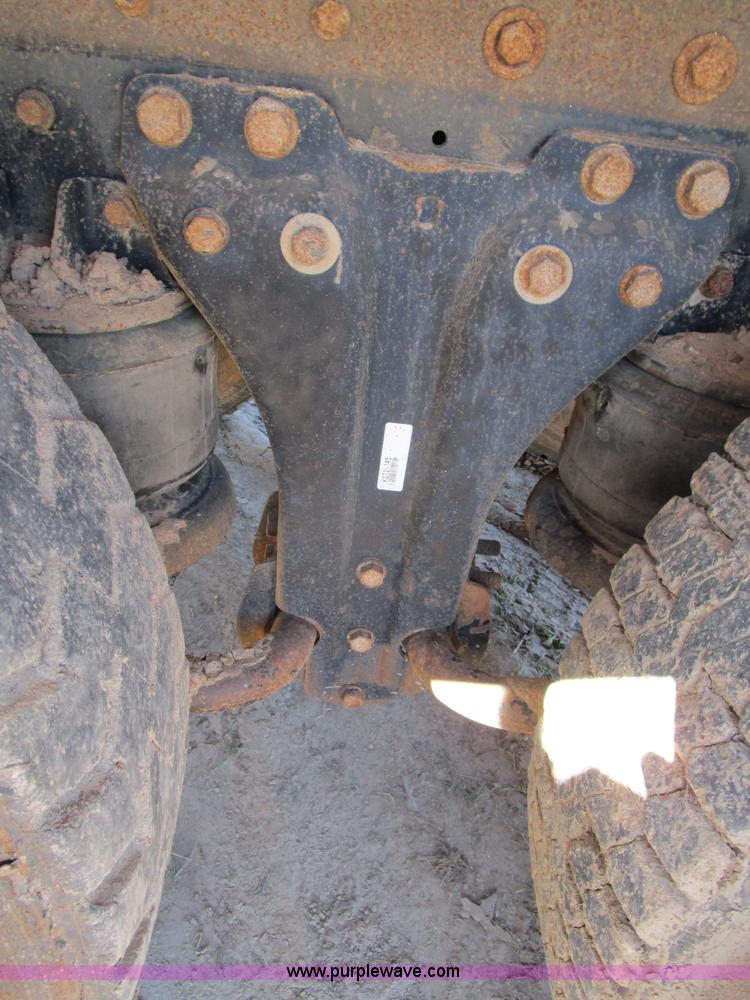 image for item D2398 1992 Kenworth T600 dump truck